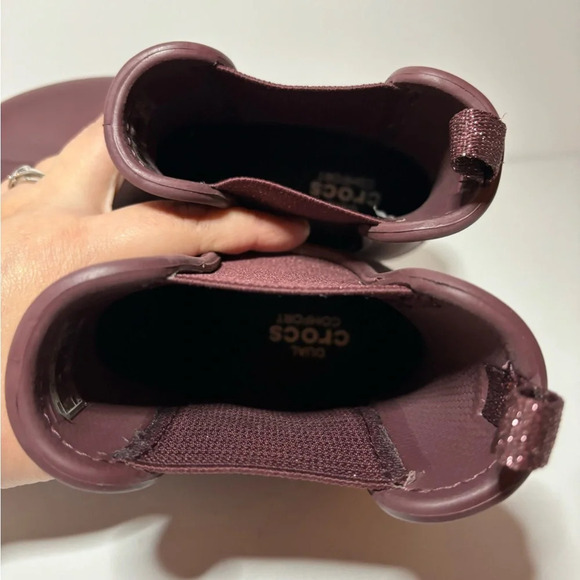 Crocs Women’s Size 6 Freesail Chelsea Rain Ankle Boots Dual Comfort Purple - Picture 6 of 8